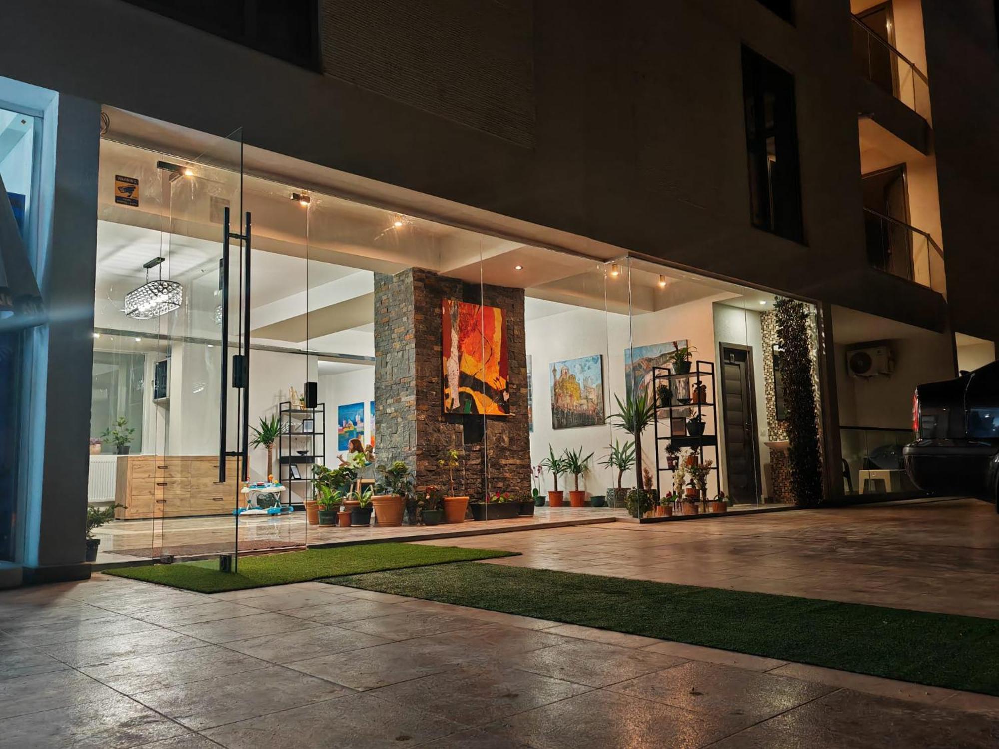 White Boutique Hotel- Эфорие Норд Экстерьер фото
