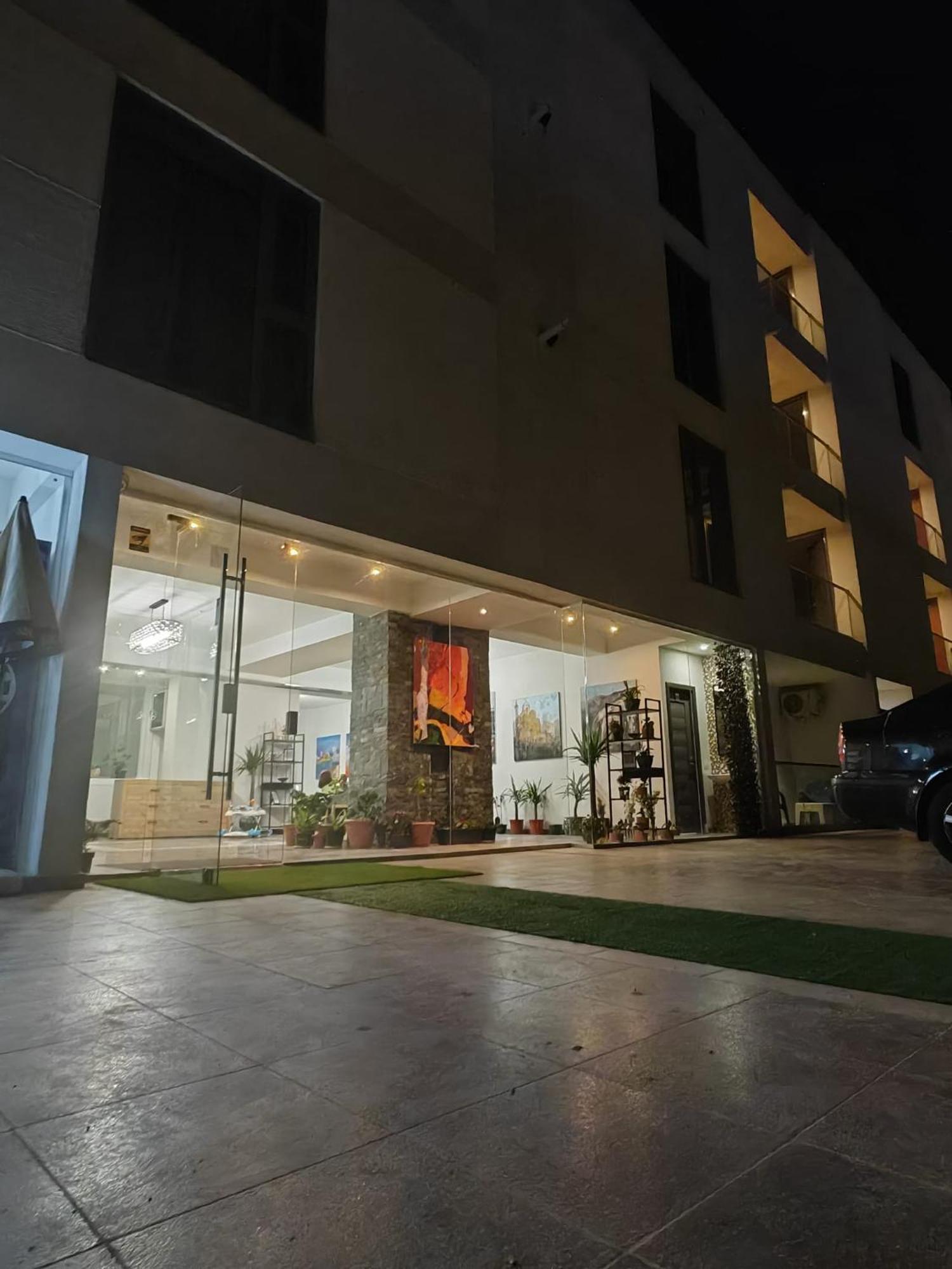 White Boutique Hotel- Эфорие Норд Экстерьер фото