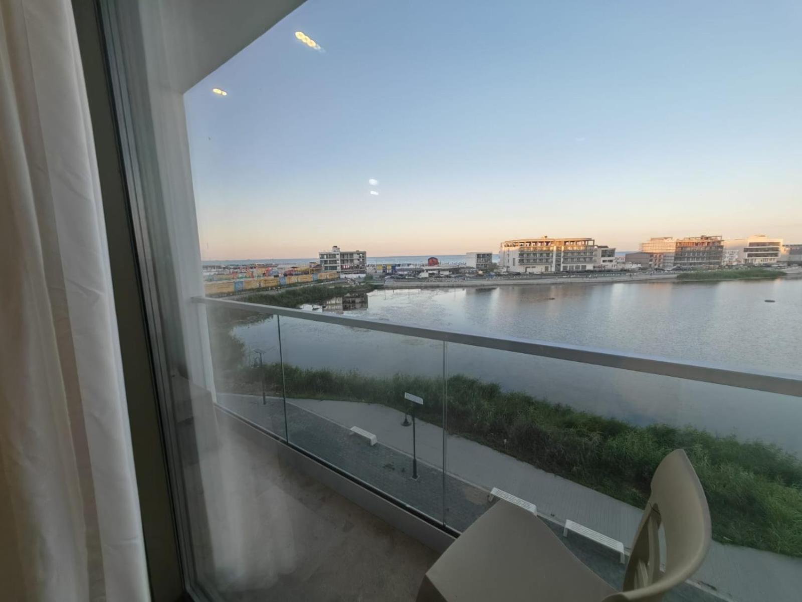 White Boutique Hotel- Эфорие Норд Экстерьер фото