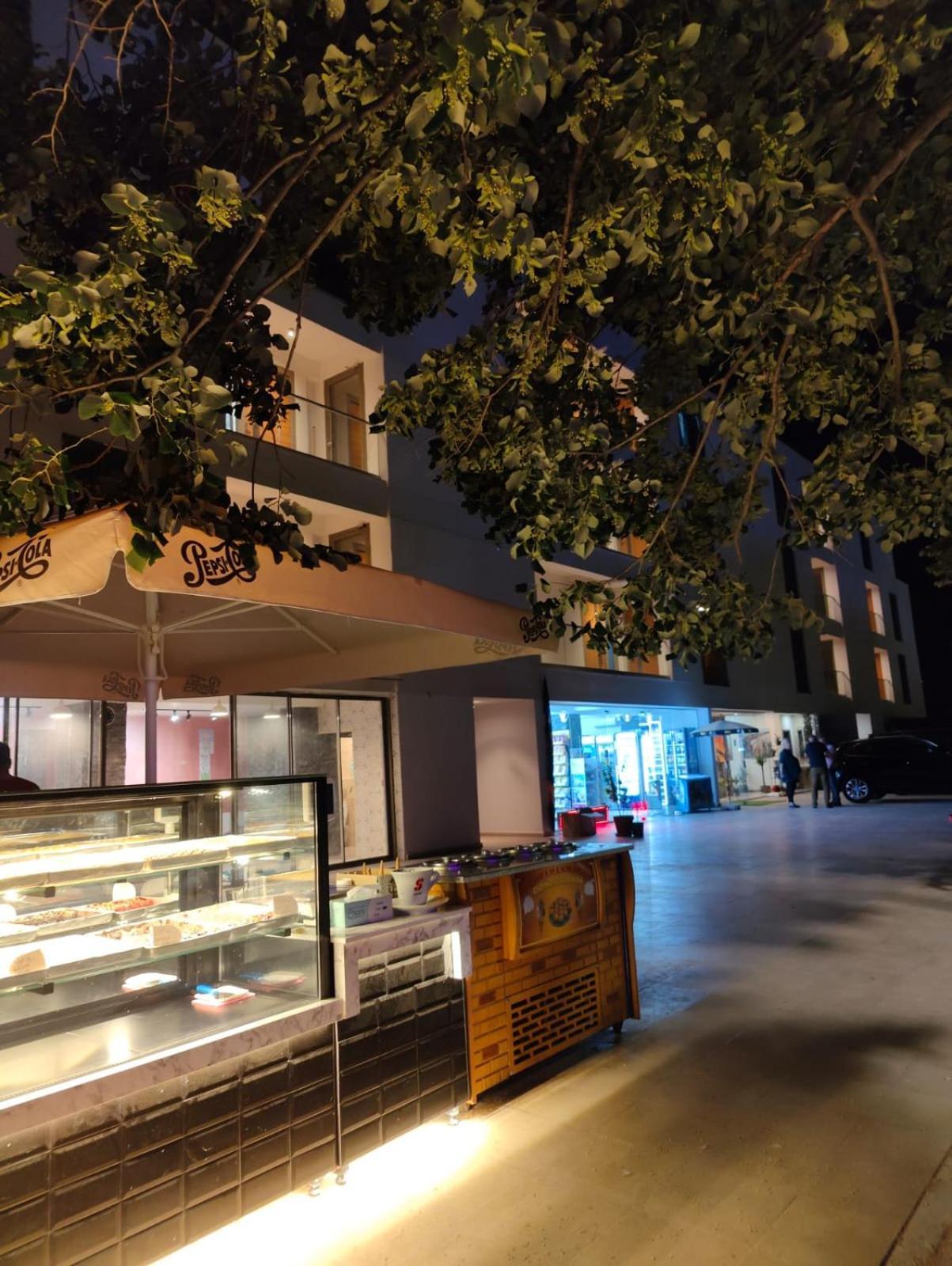 White Boutique Hotel- Эфорие Норд Экстерьер фото
